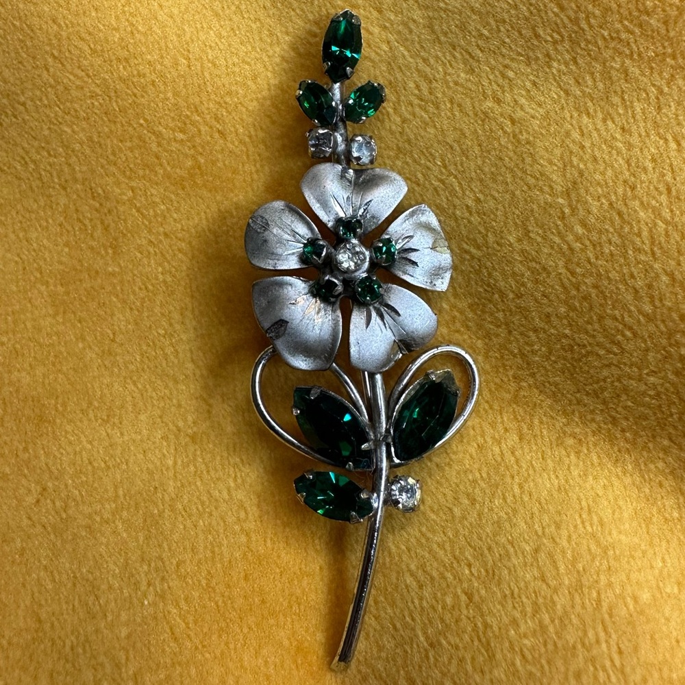 Elegant Vintage Tru Kay Silver and Green Floral Brooch